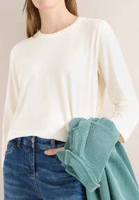 Майка с рукавом три четверти