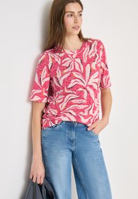 Футболка Футболка