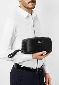 Косметичка Косметичка