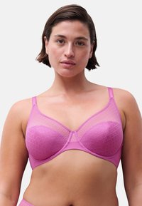 Бюстгальтер