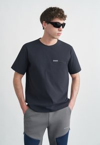 Спортивная майка Спортивная майка