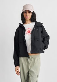 Спортивная куртка