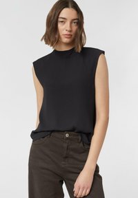 Футболка Футболка