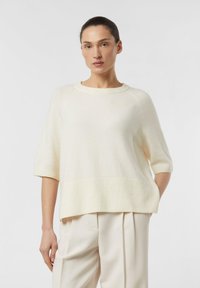 Футболка Футболка