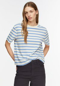 Футболка Футболка