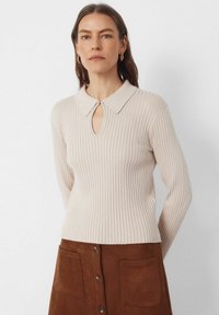 Пуловер Пуловер