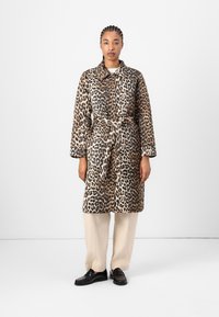 Пальто Пальто