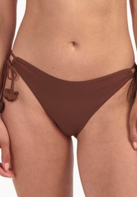 Низ от бикини