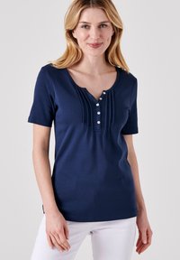 Футболка Футболка