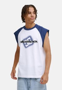 Спортивная майка Спортивная майка