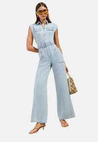 Комбинезон Комбинезон