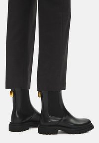 Ботинки челси Ботинки челси