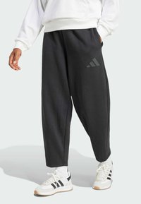 Спортивные штаны Спортивные штаны