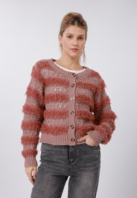 Кардиган Кардиган