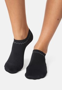 Короткие носки Короткие носки