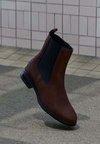 Ботинки челси