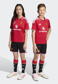 Шорты Шорты