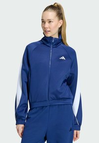 Спортивная куртка Спортивная куртка