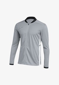 Спортивная куртка Спортивная куртка