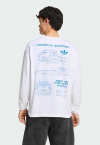 Спортивная майка