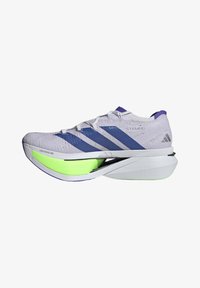 Беговые кроссовки