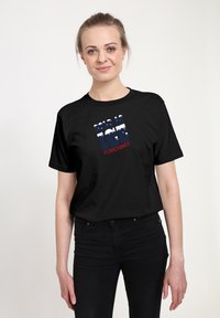 Футболка Футболка