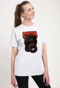 Футболка Футболка