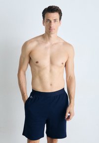 Пижама с шортами