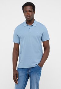 Поло Поло