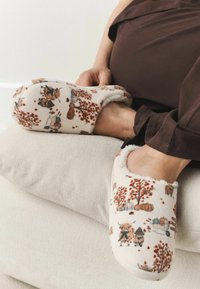 Тапочки Тапочки
