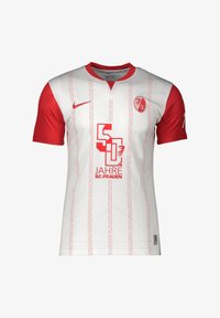 Спортивная форма Спортивная форма