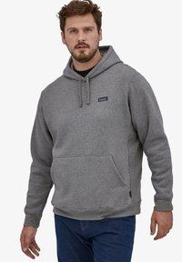 Спортивная кофта Спортивная кофта