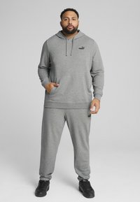 Спортивная кофта Спортивная кофта