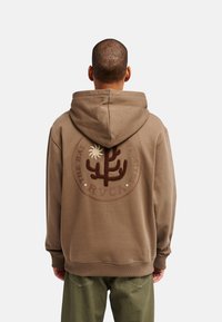 Спортивная кофта Спортивная кофта