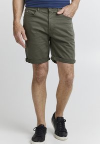 Шорты