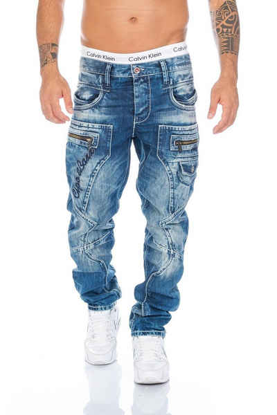 Прямые мужские джинсы "Herren Jeans Hose Mit Ausgfallenem Label